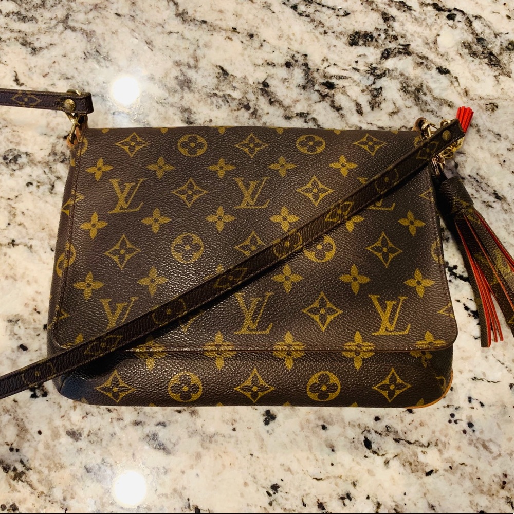 🦄Musette Tango🦄plus LV long mono strap⭐️